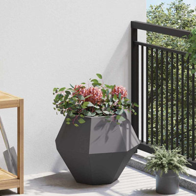  Planter Steel