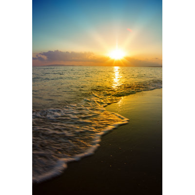 Coucher de soleil sur la plage par Swkunst - Photographie sur toile tendue