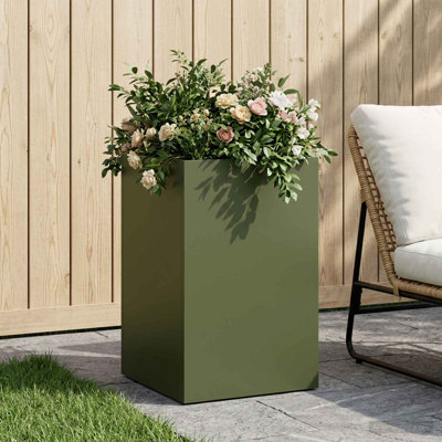 Outdoor Raised Garden Bed