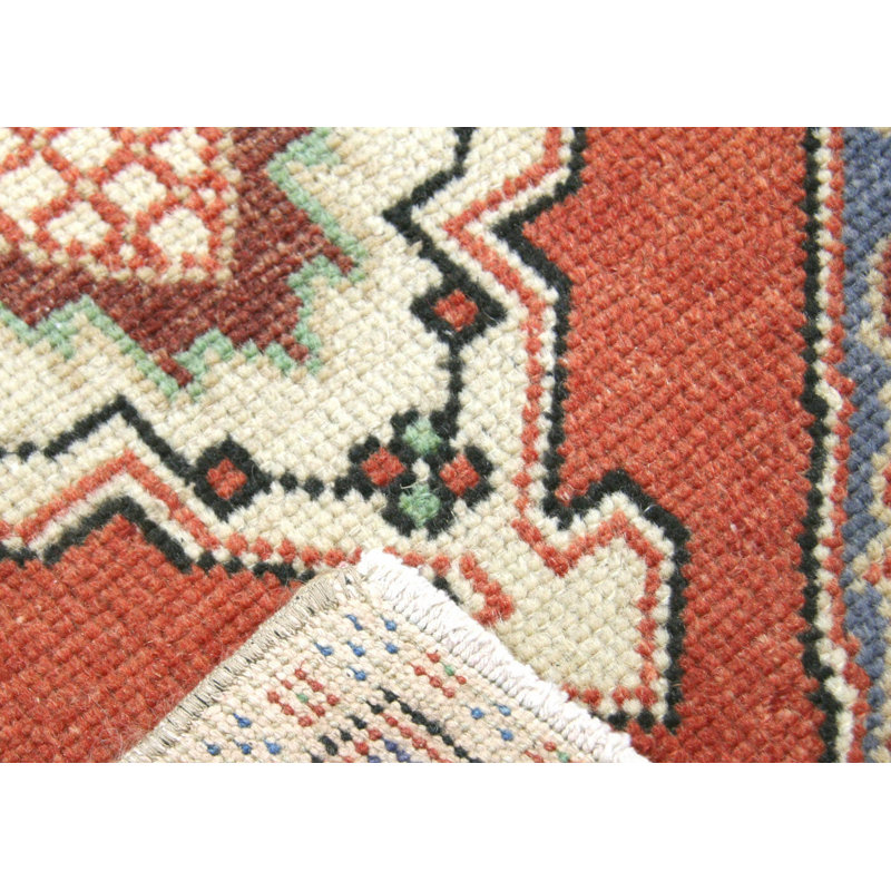 Yastic One-of-a-Kind 1'7" X 3'1" Area Rug
