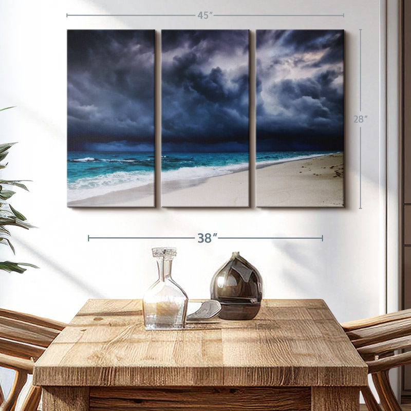 «Dark Cloudy Sky» sur toile, H 28 po x l 45 po x P 1,25 po