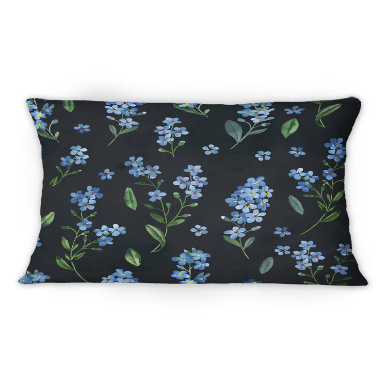 Coussin décoratif 12 pi x 20 po Gentle Blue Spring Flowers On