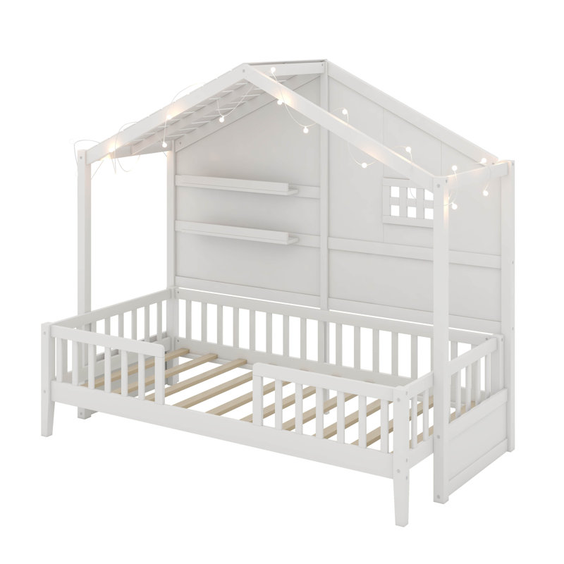 Lit simple avec tablettes