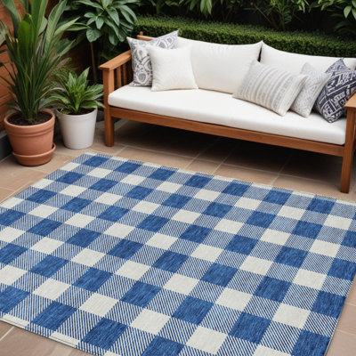 Tapis intérieur lavable à carreaux bleu marine et gris 8 pi x 10 pi