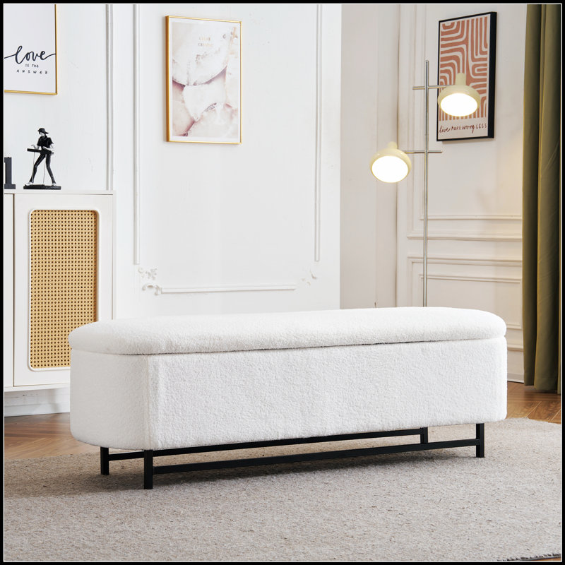 Elegant Ottoman with Spacious Storage Function