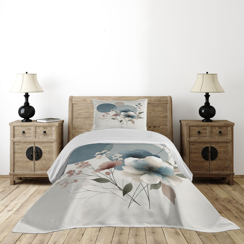 Polyester Floral Coverlet, Twin Coverlet + 1 Standard Shams