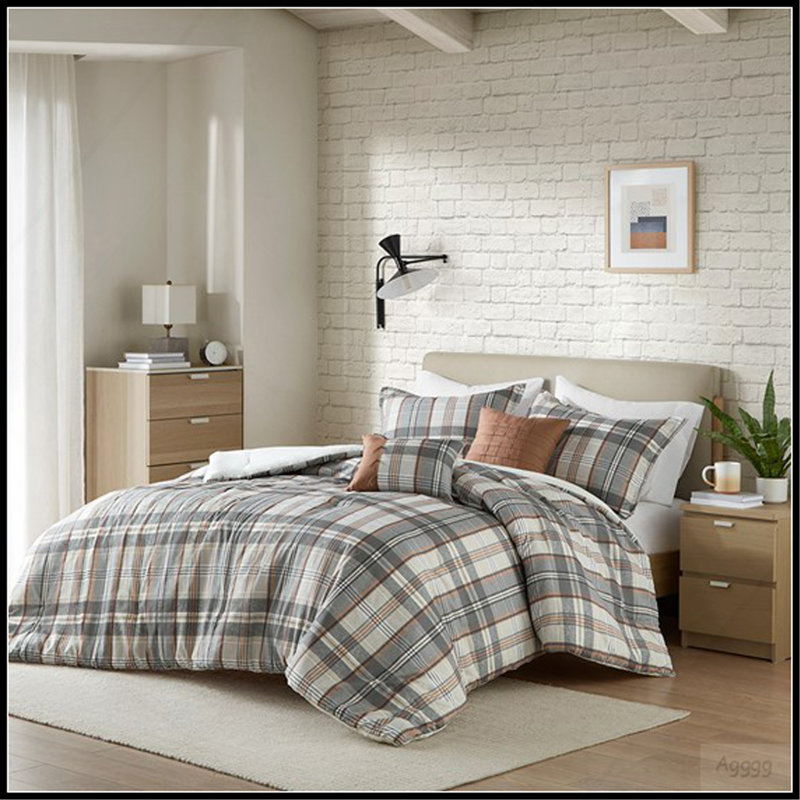 Twin/Twin XL Plaid Comforter Set, Multicolor Plaid