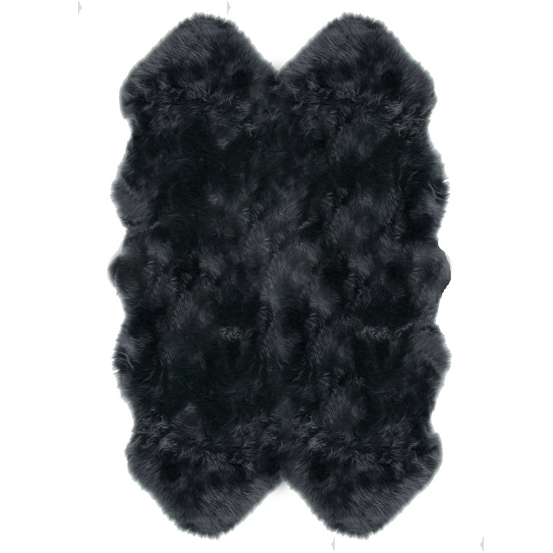 Chanden Hand Tufted Sheepskin Indoor Rug, Quarto 4' x 6'