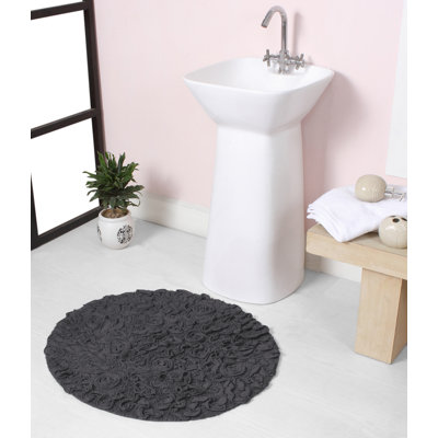 Tapis de bain rond 100% coton de la collection Bell Flower