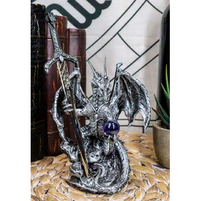 Giacobo Figurines & Sculptures