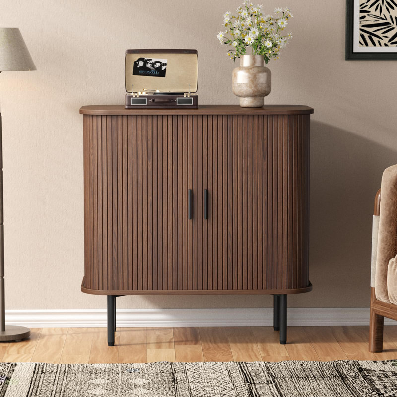 Lilikoi 31.5'' Sideboard, Brown