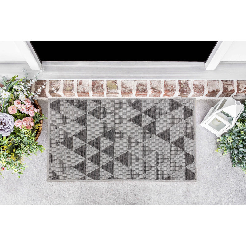 Delmare Geometric Indoor / Outdoor Area Rug, Rectangle 120 x 170cm