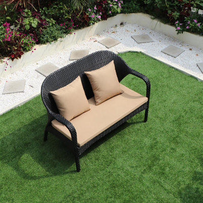Causeuse d'extérieur en osier 19,21 po avec coussins Sunbrella® Farzona