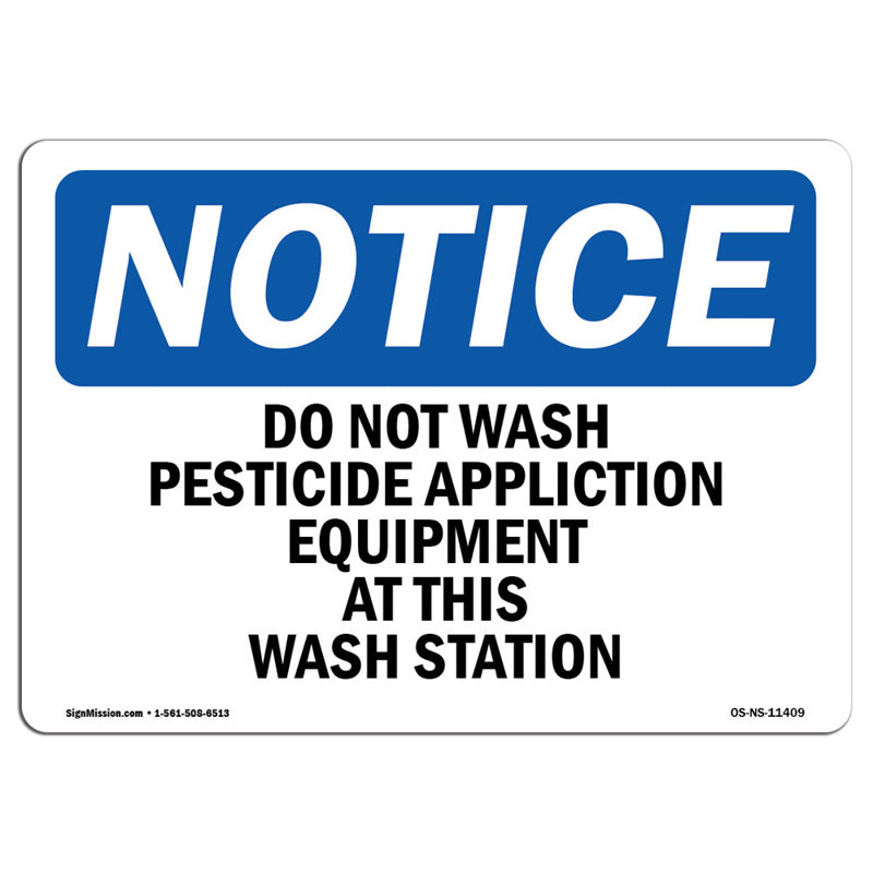 Panneau «Do Not Wash Pesticide»