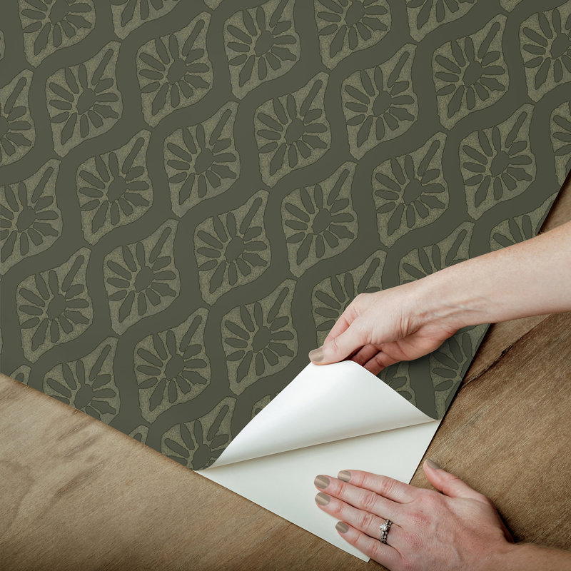 Nova Evergreen Peel and Stick Wallpaper, Green