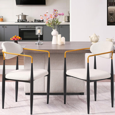 Chaise rembourrée moderne avec accoudoirs dorés - l 22 po x P 21 po x H 30 po, conception ergonomique pour la salle à manger à la maison ou au bureau, ensemble de 2 - siège en tissu beige et structure en métal noir
