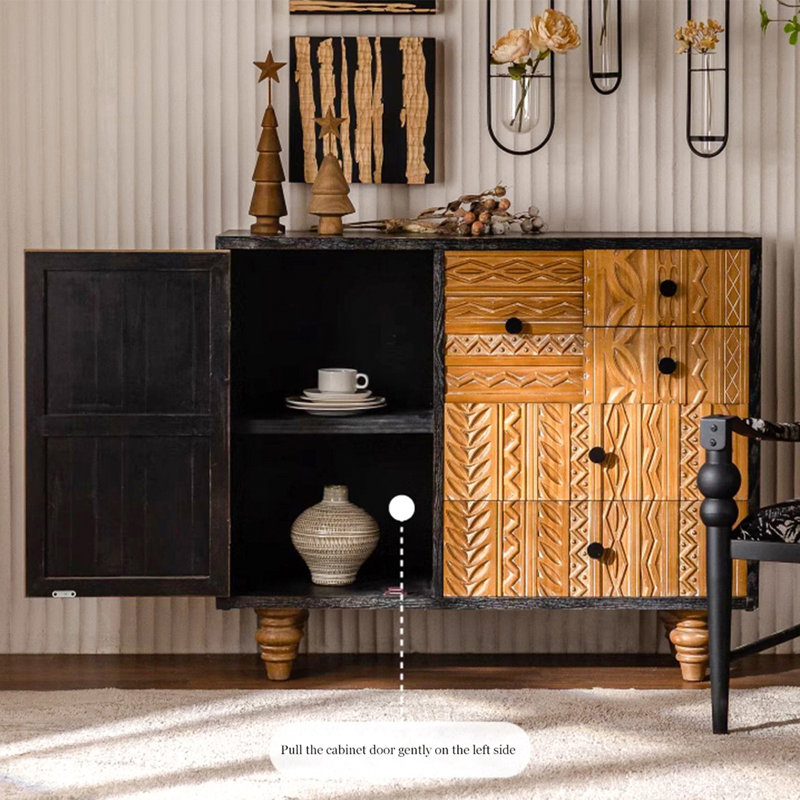 Buffet décoratif en sapin de style Mid-Century