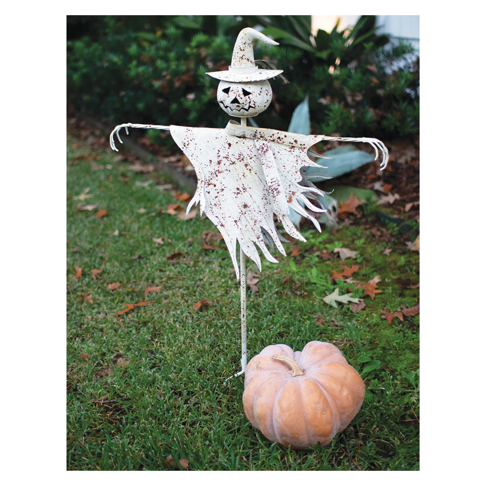 Lenay Rustic White Metal Scarecrow Yard Stake