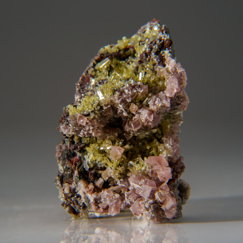 Smithsonite with Mimetite from Tsumeb Mine, Otavi-Bergland District, Oshikoto, Namibia