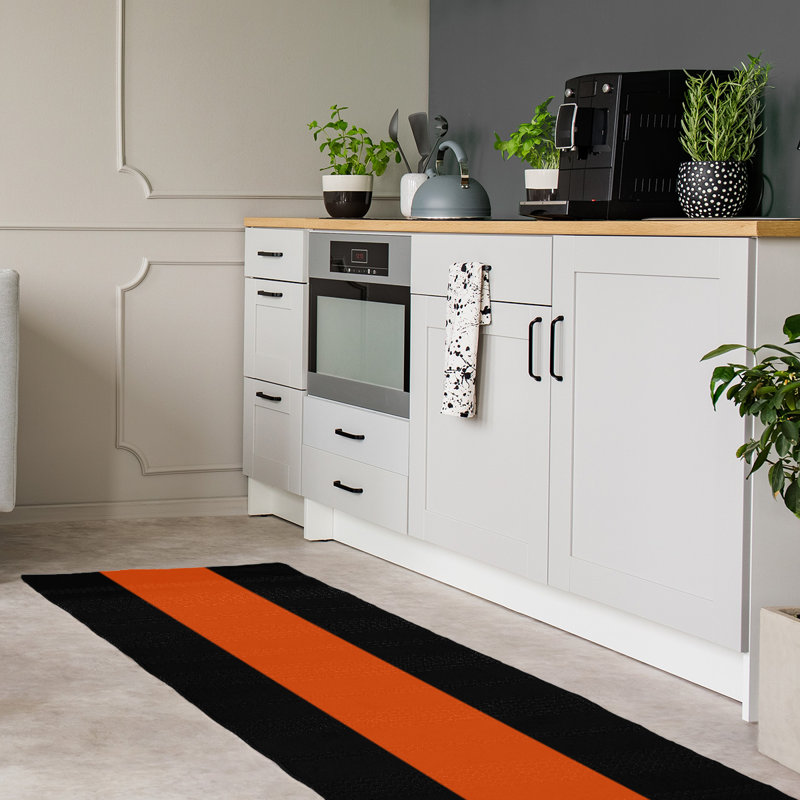 Tapis orange/noir, Tapis de couloir 2 pi 6 po x 8 pi
