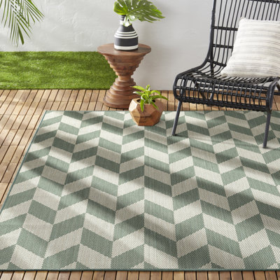 Nicole Miller New York Patio Country Calla Herringbone Indoor/Outdoor Area Rug, Beige/Green