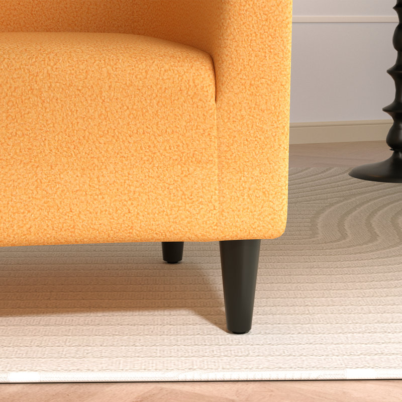 Fauteuil d'appoint en forme de tonneau Hast , Polyester jaune moutarde