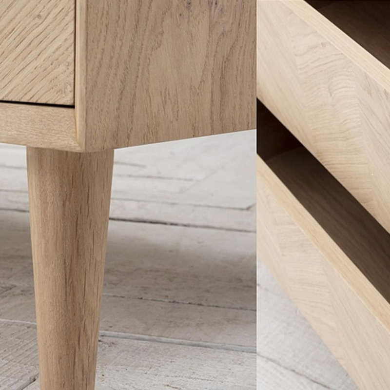 Commode en bois de chêne massif