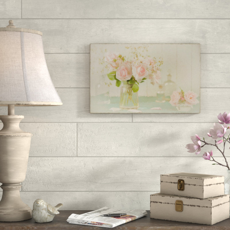 « rétro roses still life », reproduction de photo sur toile tendue, H 12 po x l 19 po x P 2 po
