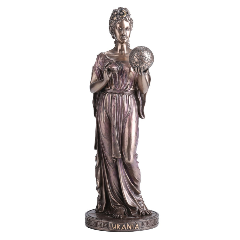 Kumar Figurines & Sculptures