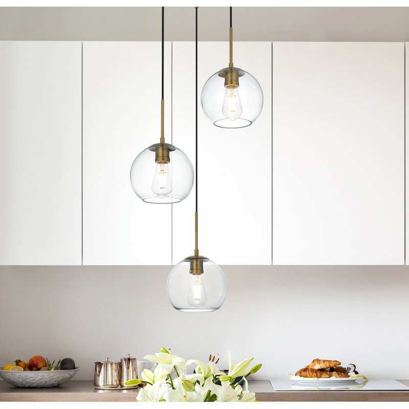Luminaire suspendu sphérique pour îlot de cuisine à trois lumières avec accents en verre Snead, Transparent, Doré