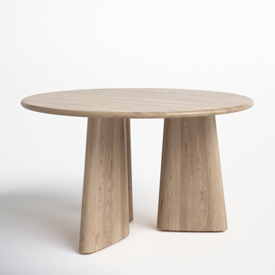 Daymon 52'' Round Dining Table
