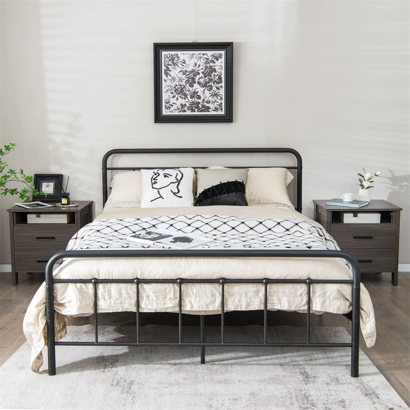 55cm W Manufactured Wood Bedside Table, Oak