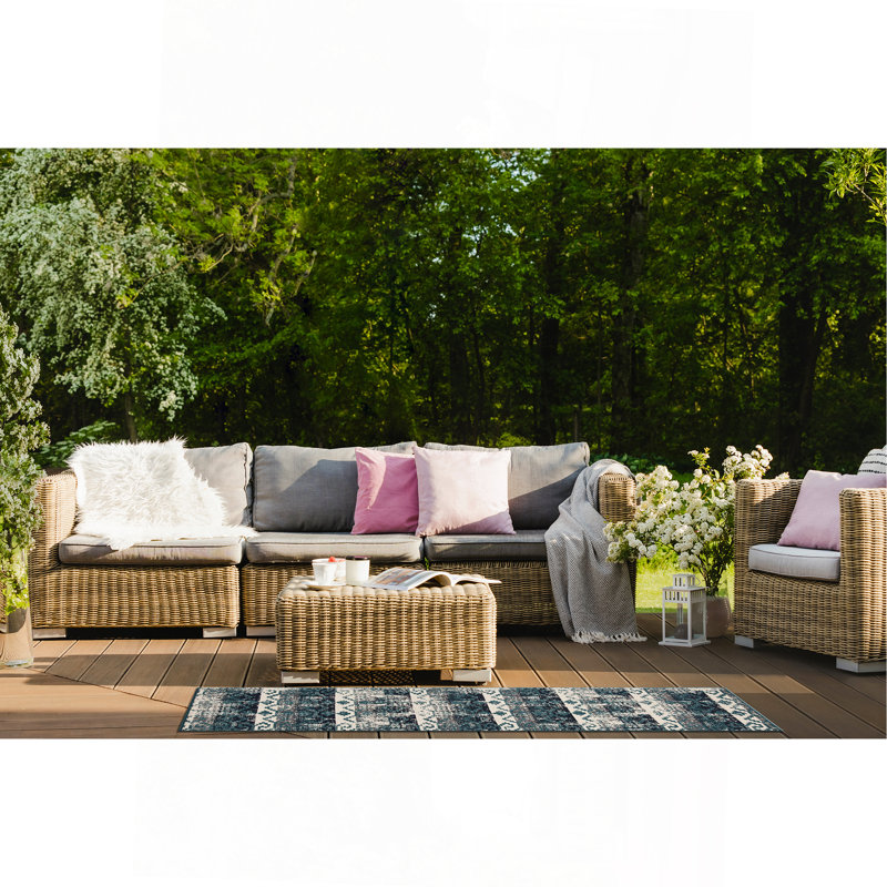 Tapis moderne, géométrique et texturé, Rectangle 1 pi 11 po x 3 pi 7 po