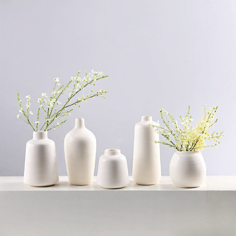 Ceramic / Porcelain Table Vase, White