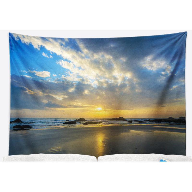 Tapisserie magnifique mélange de soleil et de mer de mer avec accessoires suspendus inclus, H 32 po x l 39 po