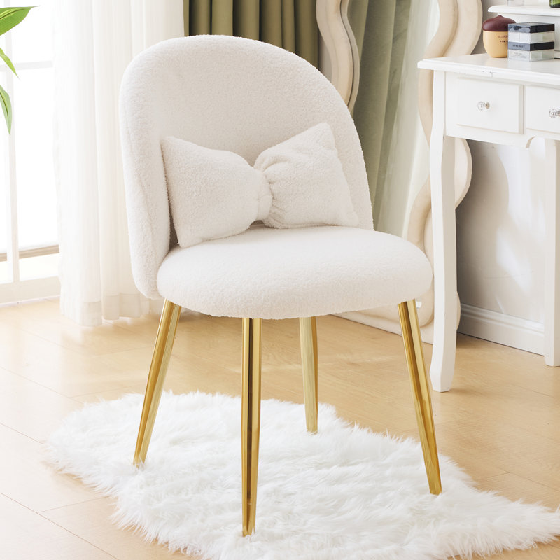 Fauteuil de maquillage l 21,26 po Winao, Crème