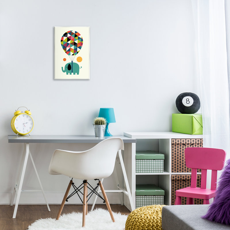 Éléphant avec ballon géométrique, art mural, design par Andy Westface, H 19 po x l 13 po