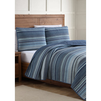 Estate Collection Reversible Quilt Set