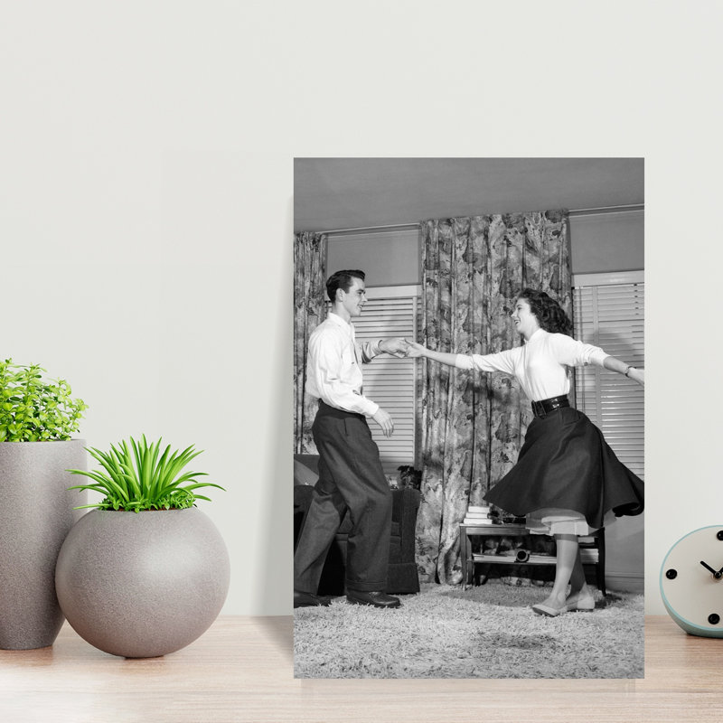 1950s, adolescent, garçon, fille, jitterbug, H 18 po x l 12 po