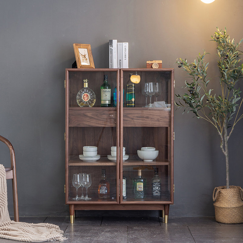 Vitrines en bois massif noisette + verre trempé