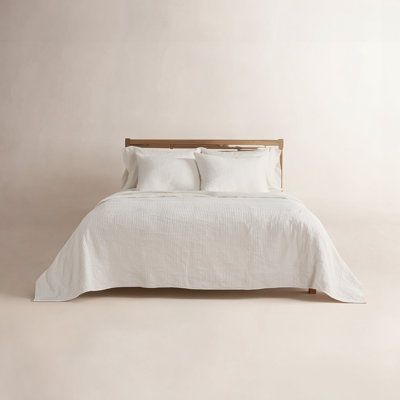 Ribbed Matelassé Cotton Coverlet Set