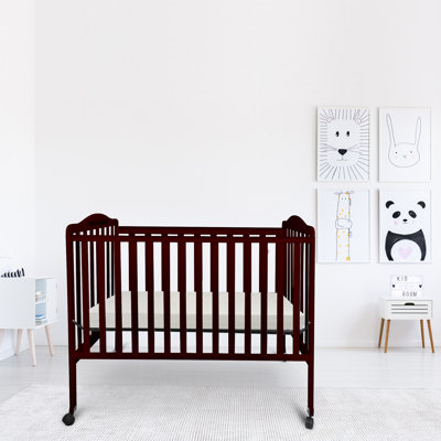 2-in-1 Convertible Baby Crib, Small Toddler Bed with Locking Wheels for Nursery Furniture, Made of Sustainable Pinewood with Adjustable Mattress Height 