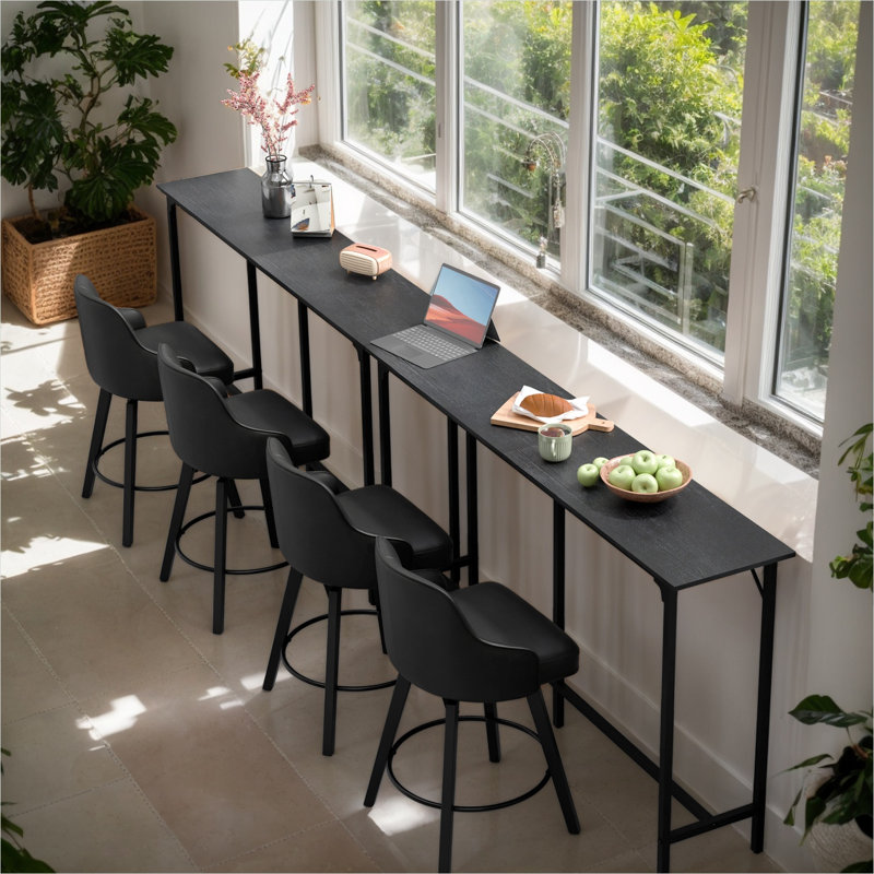 Comptoir de cuisine ou de bar et table de bar noire élégante, table à manger robuste pour salle à manger
