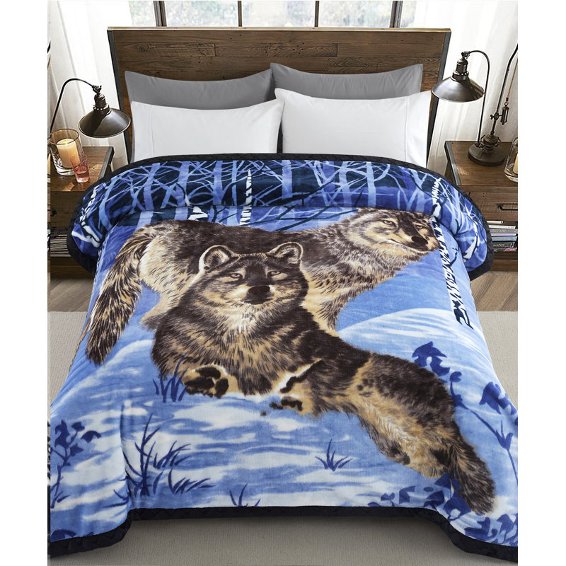 Queen Size Reversible Gray Wolf Fleece Weighted Blanket