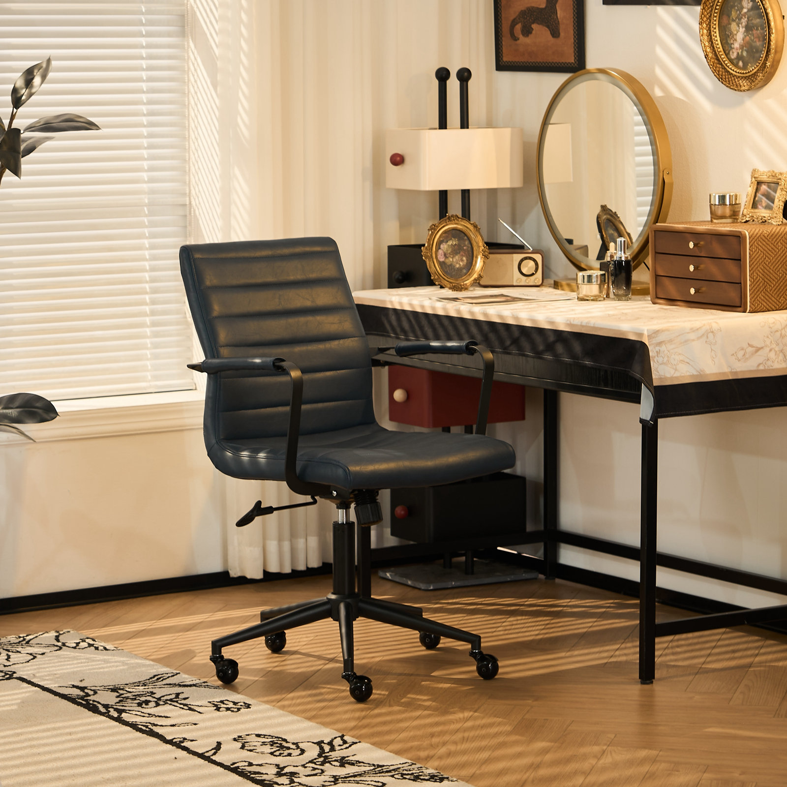 Arianna Conference Chair, Navy