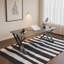Bureau italien de style minimaliste-1092004960