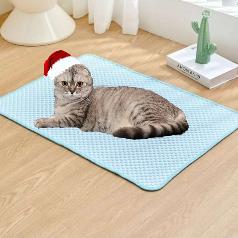 Tapis de refroidissement en soie glacée pour chien Summer Cool, Très petit (H 0,3 po x l 15,7 po x P 11,8 po), Bleu