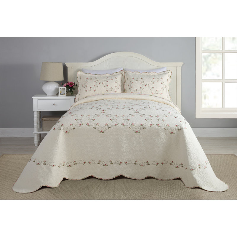 Felisa Floral Embroidered Single Bedspread/Coverlet, Queen Bedspread