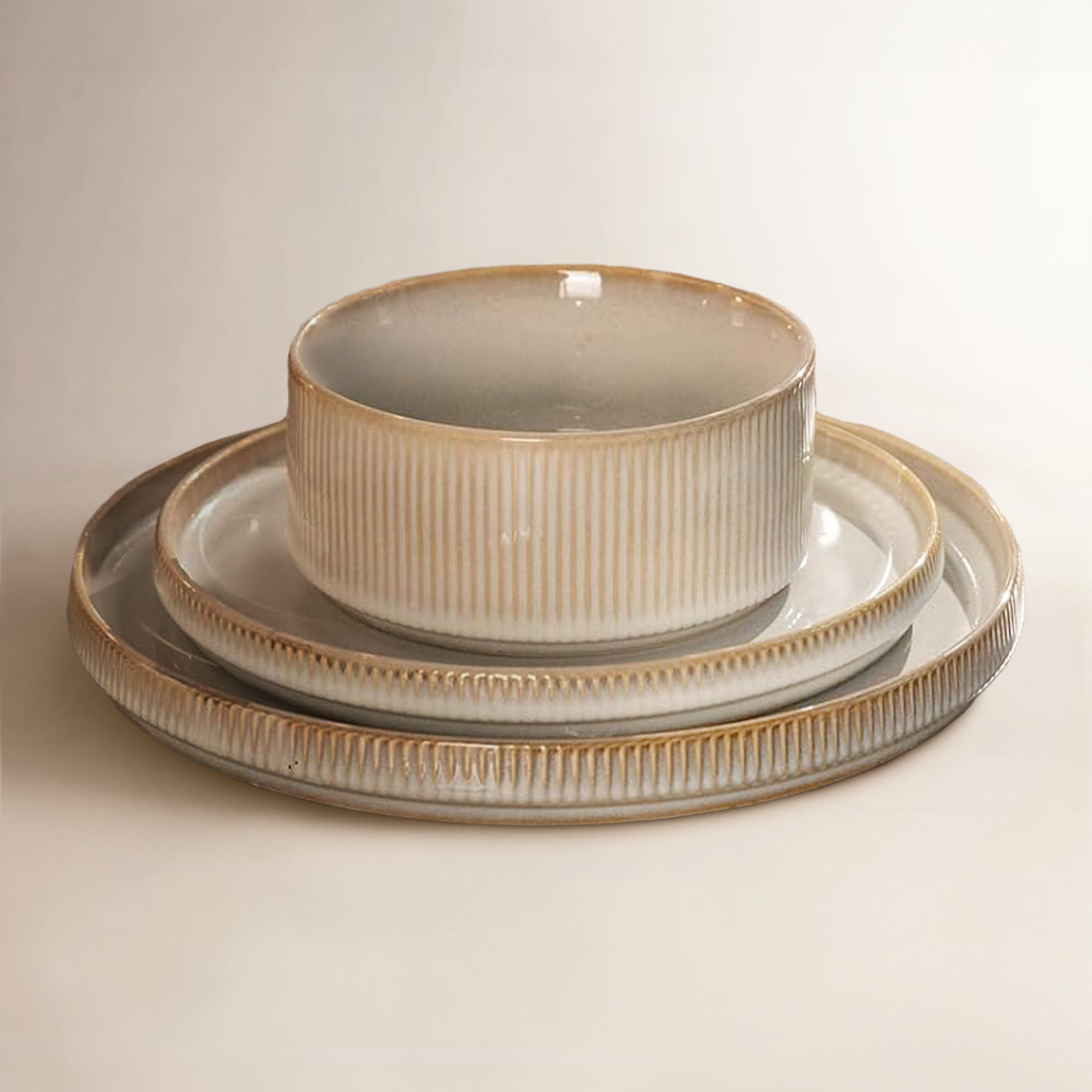 Azal Stoneware Dinnerware Set - Service for 4, Cappuccino White