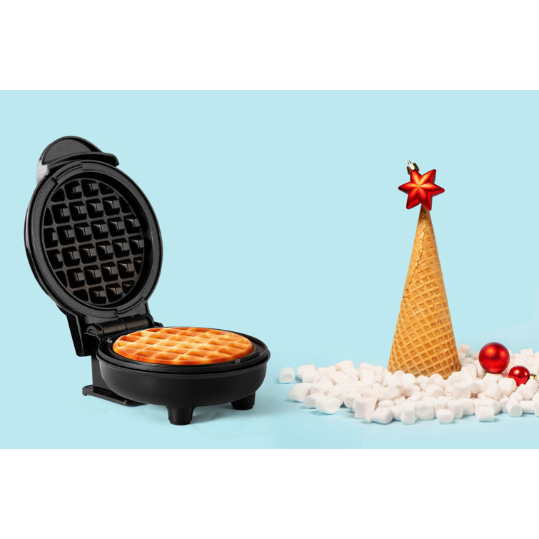 https://assets.wfcdn.com/im/27167450/resize-h755-w755%5Ecompr-r85/2195/219520505/Holstein+Housewares+4%27%27+Round+Waffle+Maker.jpg